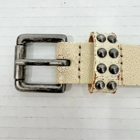 Y2K Inspired Leather Metal Studded Belt Women’s S Goth Punk Rock Distressed - Picture 3 of 10